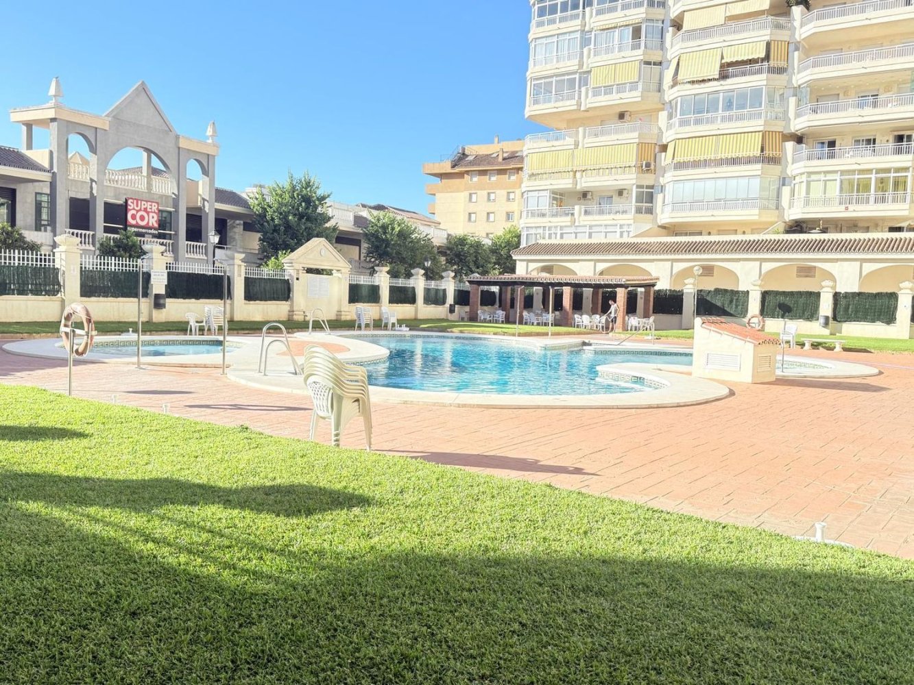 3 bedrooms Apartment in Fuengirola, Spain No. 263339
