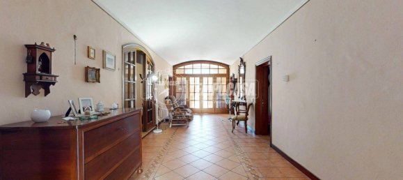 5-Zimmer Wohnung in Luzzara, Italy, Nr. 313585 3
