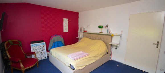 2 Schlafzimmer Haus in Chantonnay, France, Nr. 277981 9