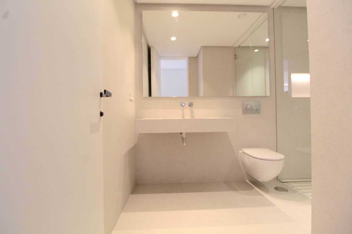 Apartamento de 3 dormitorios en Estepona, Spain No. 37166