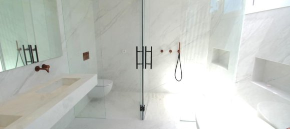 Apartamento de 3 dormitorios en Estepona, Spain No. 37166 13