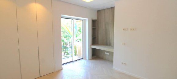 Apartamento de 3 dormitorios en Estepona, Spain No. 37166 8