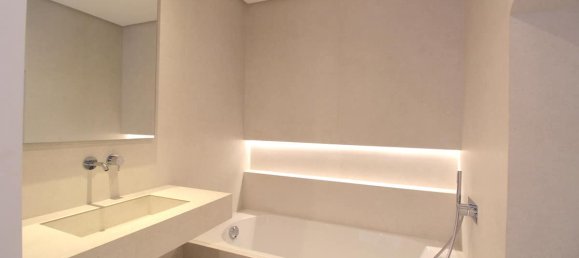 Apartamento de 3 dormitorios en Estepona, Spain No. 37166 10