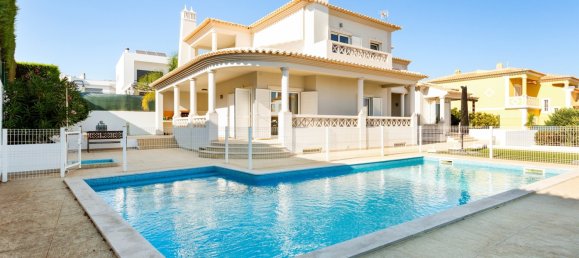 3 Schlafzimmer Villa in Albufeira, Portugal, Nr. 291407 2