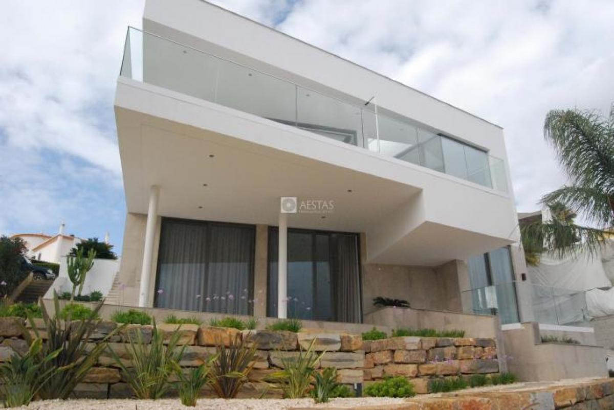 3 bedrooms Villa in Lagos, Portugal No. 2827
