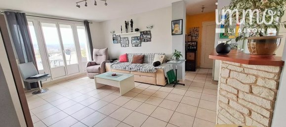 1 bedroom Apartment in La Tour-du-Pin, France No. 201224 11