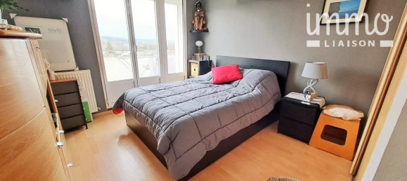 1 bedroom Apartment in La Tour-du-Pin, France No. 201224 6