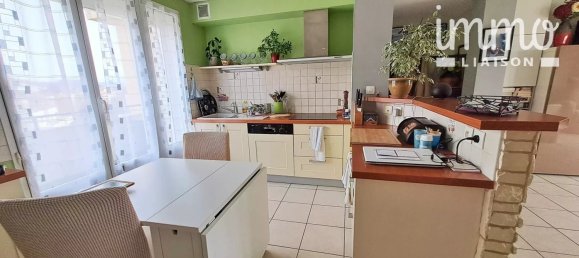 1 bedroom Apartment in La Tour-du-Pin, France No. 201224 3