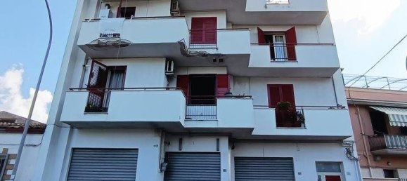 4 Schlafzimmer Wohnung in Santa Flavia, Italy, Nr. 266640 34