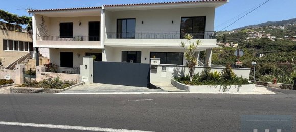 3 Schlafzimmer Haus in Camara de Lobos, Portugal, Nr. 206983 2