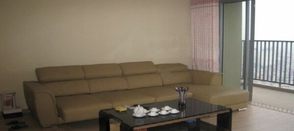 Apartamento de 3 dormitorios en Dong Da, Vietnam No. 6400 4