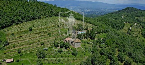 4 bedrooms House in Gaiole in Chianti, Italy No. 151354 17