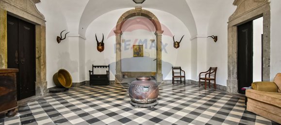 785m² Building in Evora, Portugal No. 56331 3