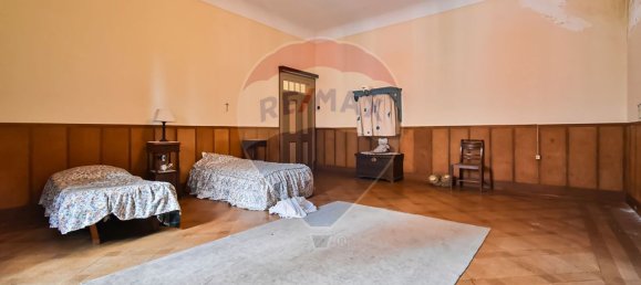 785m² Building in Evora, Portugal No. 56331 11