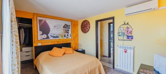 2 Schlafzimmer Penthouse in Rome, Italy, Nr. 321405 13