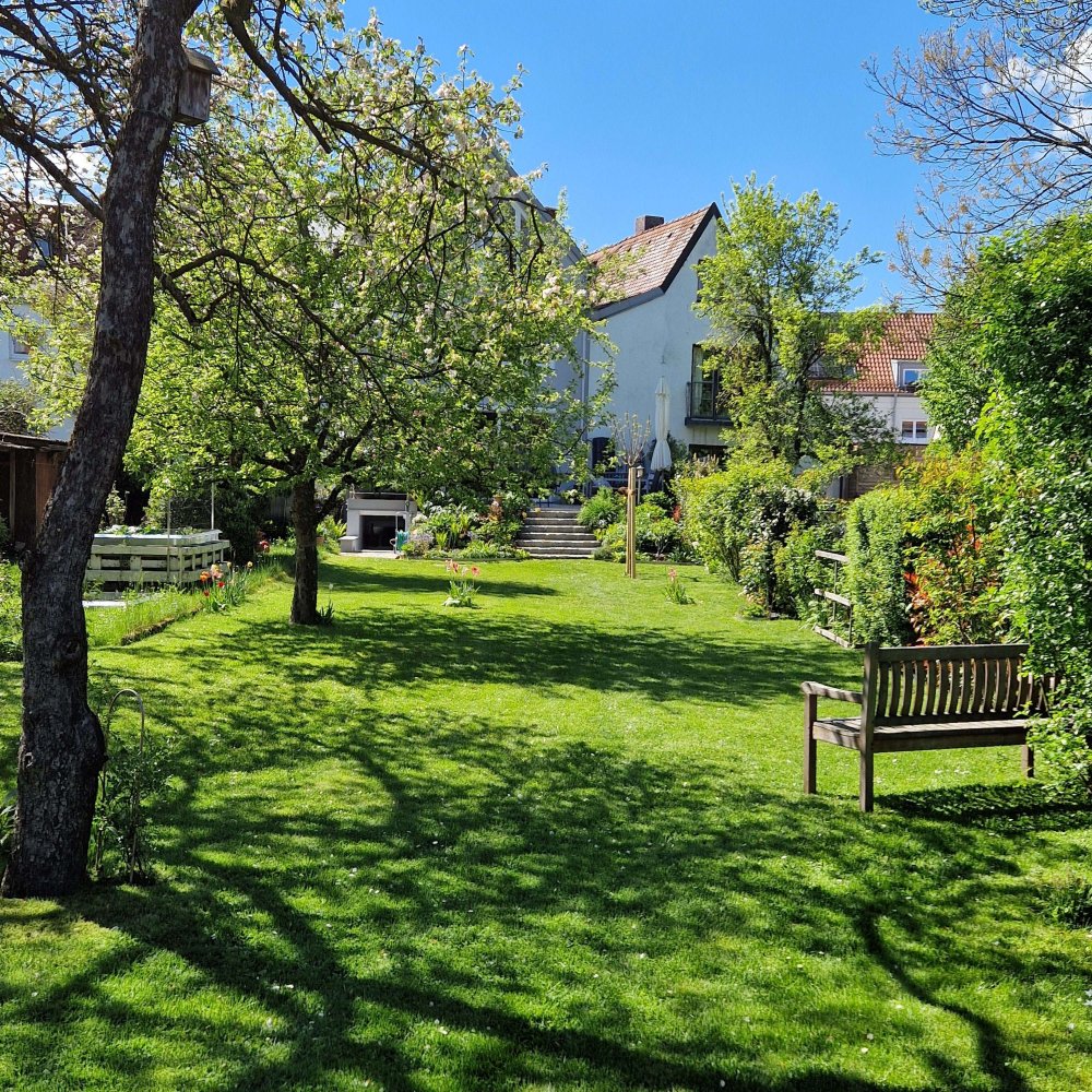 3 bedrooms Townhouse in Freising, Germany No. 59426