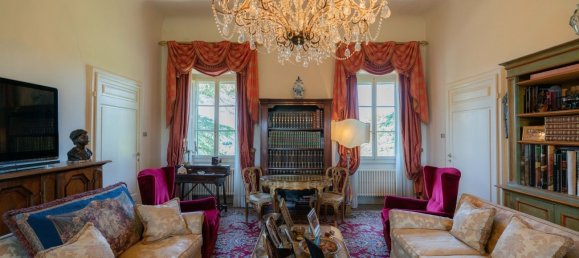 8 bedrooms Villa in Florence, Italy No. 212927 14