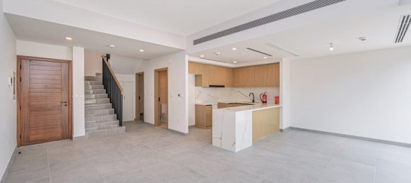 3 Schlafzimmer Villa in Dubai Land, UAE, Nr. 114133 13