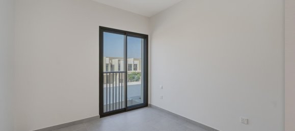 3 Schlafzimmer Villa in Dubai Land, UAE, Nr. 114133 16