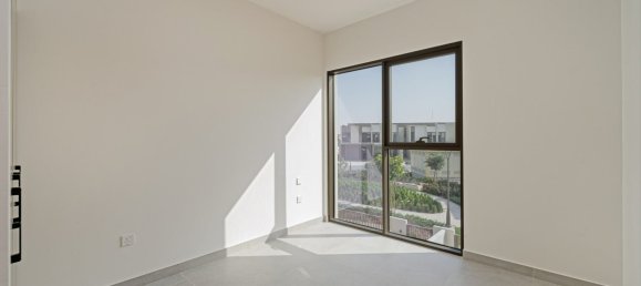 3 Schlafzimmer Villa in Dubai Land, UAE, Nr. 114133 10