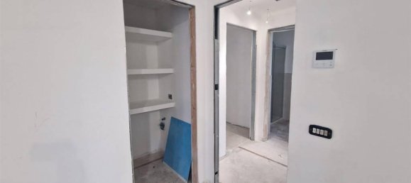 4 rooms Villa in San Cesareo, Italy No. 34152 10