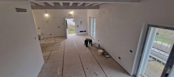 4 rooms Villa in San Cesareo, Italy No. 34152 8