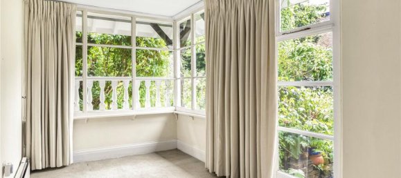 3 bedrooms House in Totteridge, United Kingdom No. 6708 9