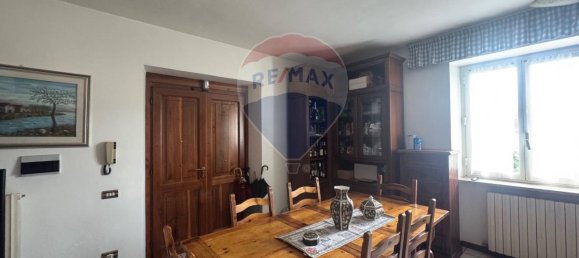 Дом с 12 комнатами в Сполето, Италия № 11610 25