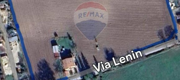 Дом с 12 комнатами в Сполето, Италия № 11610 4