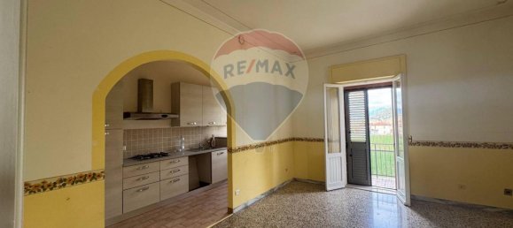 Дом с 12 комнатами в Сполето, Италия № 11610 16