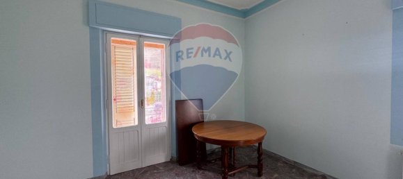 Дом с 12 комнатами в Сполето, Италия № 11610 19