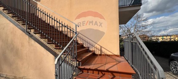 Дом с 12 комнатами в Сполето, Италия № 11610 14