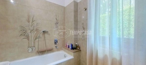 Villa de 4 divisões em Tavernerio, Italy N.º 19285 40