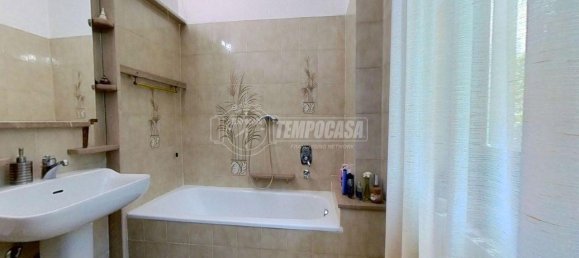 Villa de 4 divisões em Tavernerio, Italy N.º 19285 45