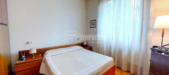 Villa de 4 divisões em Tavernerio, Italy N.º 19285 59