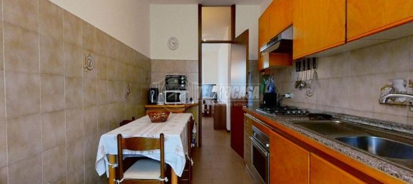 Villa de 4 divisões em Tavernerio, Italy N.º 19285 48