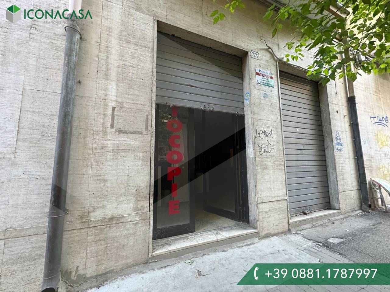 2 rooms Commercial property in Foggia, Italy No. 18450