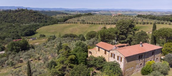 3 bedrooms House in Trequanda, Italy No. 45961 9