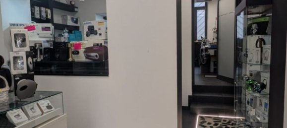 Propriété commerciale à Taranto, Italy 55m² No. 270657 13