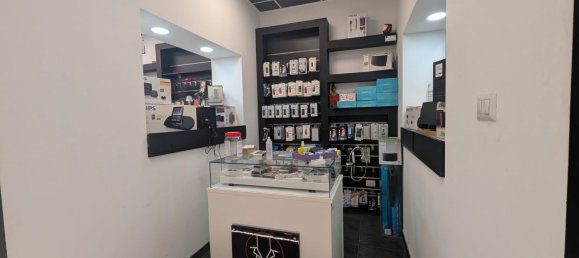 Propriété commerciale à Taranto, Italy 55m² No. 270657 17