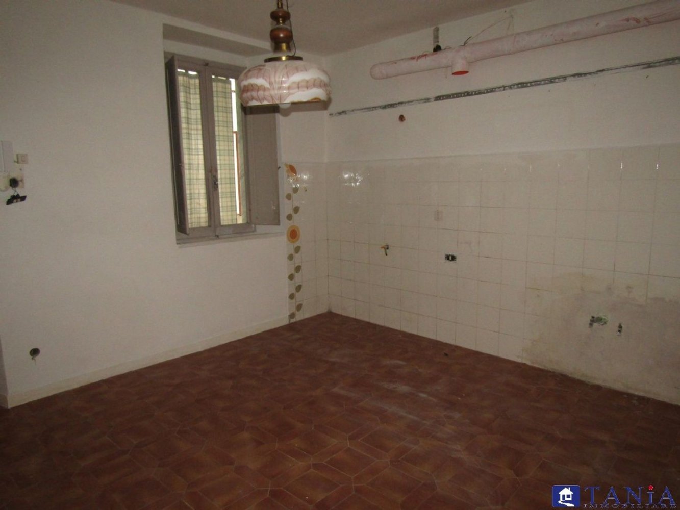 Apartamento de 3 habitaciónes en Carrara, Italy No. 27316