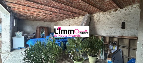 4 bedrooms House in Nesle, France No. 43010 15