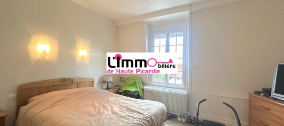 4 bedrooms House in Nesle, France No. 43010 9