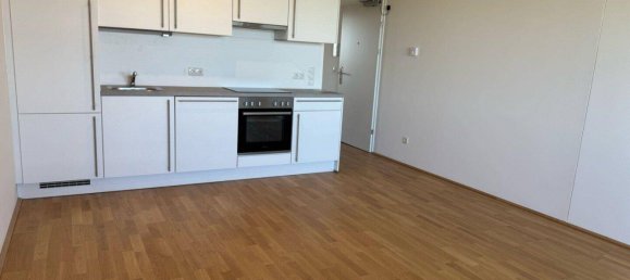 2غرفة شقة في Liesing, Austria رقم 218693 2