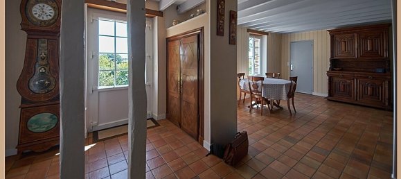 4 bedrooms House in Ille-et-Vilaine, France No. 361103 8