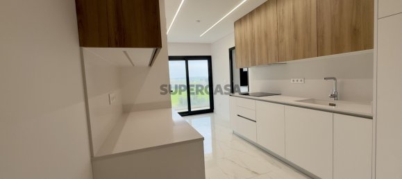 Квартира с 3 спальнями в Монтижу, Португалия № 157998 4