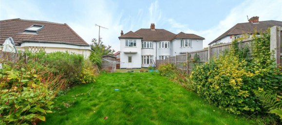 4 bedrooms House in Harrow, United Kingdom No. 12190 7