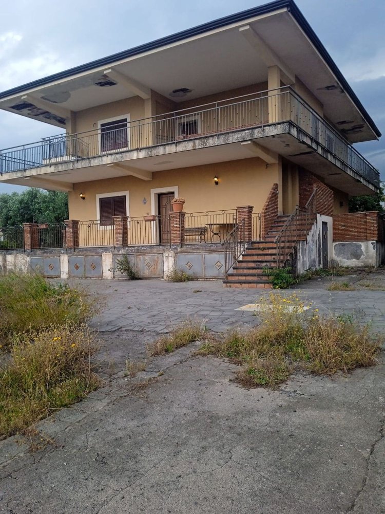 10-salle Maison à San Pietro Clarenza, Italy No. 105238