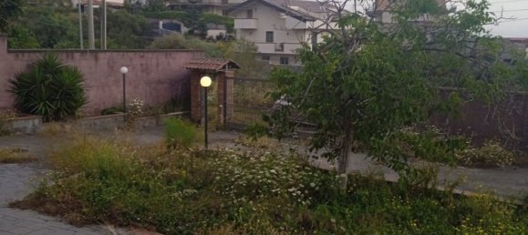 10-salle Maison à San Pietro Clarenza, Italy No. 105238 12