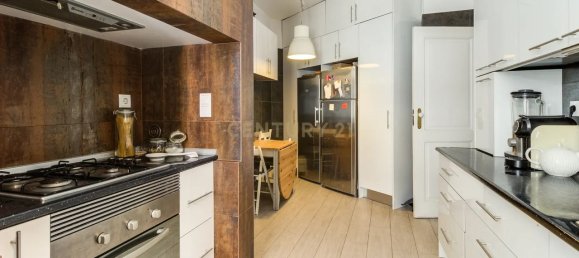 3 bedrooms Apartment in Lisbon, Portugal No. 142456 22